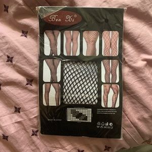 $5/FREE GIFT | Thin Fishnet Stockings